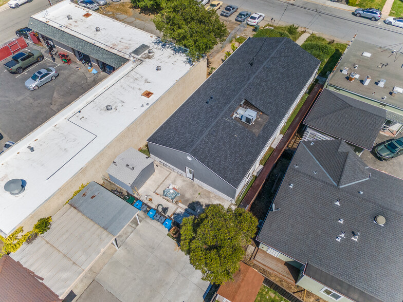 10201 Imperial Ave, Cupertino, CA à vendre - Photo de l’immeuble – Image 2 sur 16