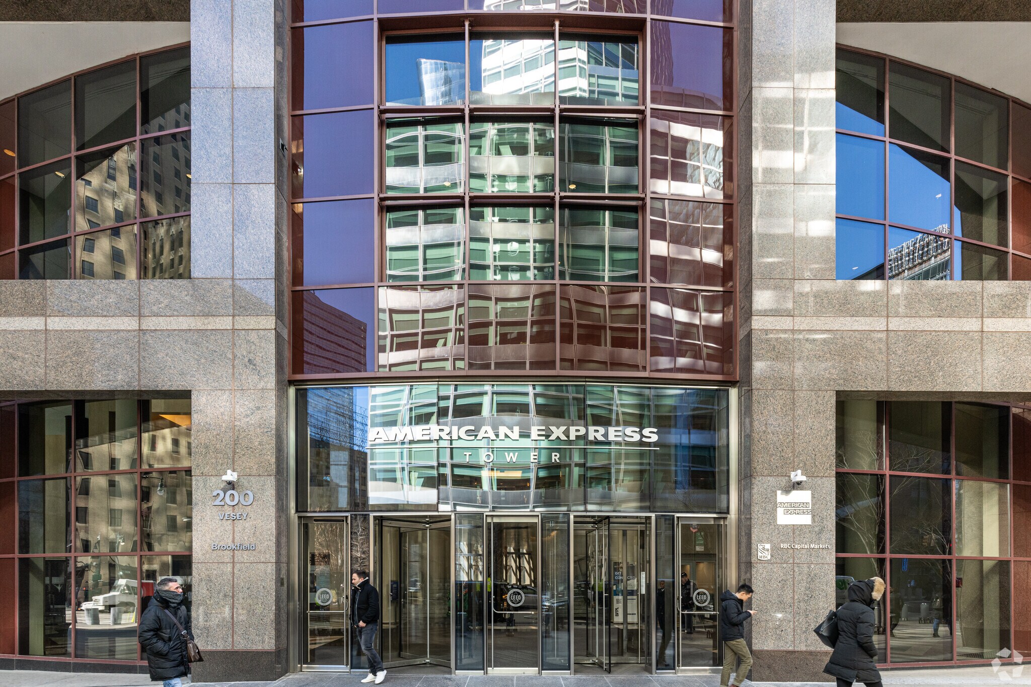 200 Vesey St, New York, NY à louer Photo de l’immeuble– Image 1 sur 20