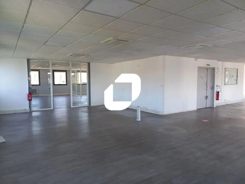 Bureau dans Marcq-en-Baroeul à vendre - Photo de l’immeuble – Image 2 sur 6
