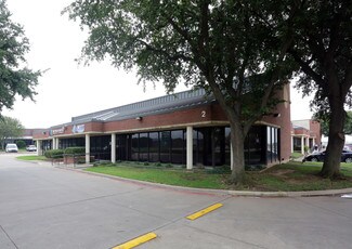 Plus de détails pour 2550 Midway Rd, Carrollton, TX - Local d'activités à louer