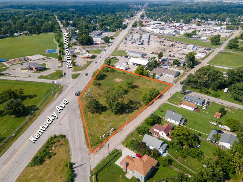 2820 Kentucky Ave, Indianapolis, IN à vendre - Photo de l’immeuble – Image 2 sur 9