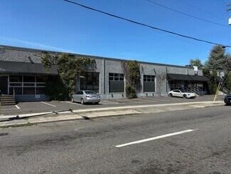 Plus de détails pour 2421-2455 SE 11th Ave, Portland, OR - Local d’activités à vendre
