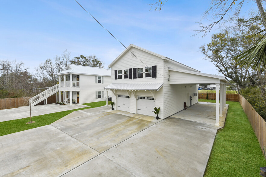 437 Webster St, Bay Saint Louis, MS à vendre - Photo principale – Image 1 sur 47