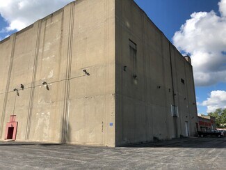 Plus de détails pour 1961 Base Ave, Springfield, MI - Industriel/Logistique à vendre