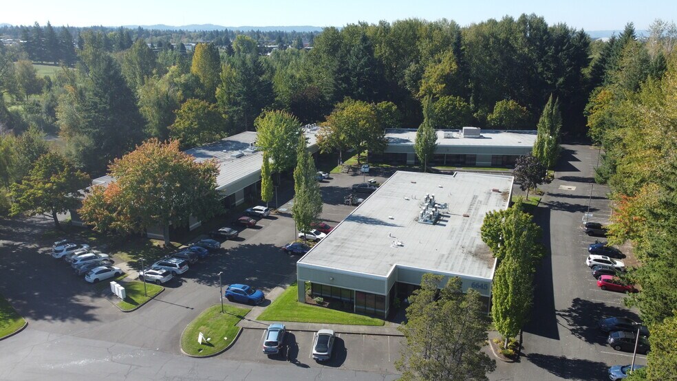 6601 NE 78th Ct, Portland, OR à louer - Aérien – Image 3 sur 10