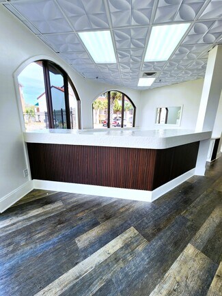 Plus de détails pour 8700-8730 Thomas Dr, Panama City, FL - Bureau/Médical à louer