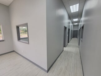 Plus de détails pour 12462-12470 W Bellfort Blvd, Houston, TX - Local d'activités à louer