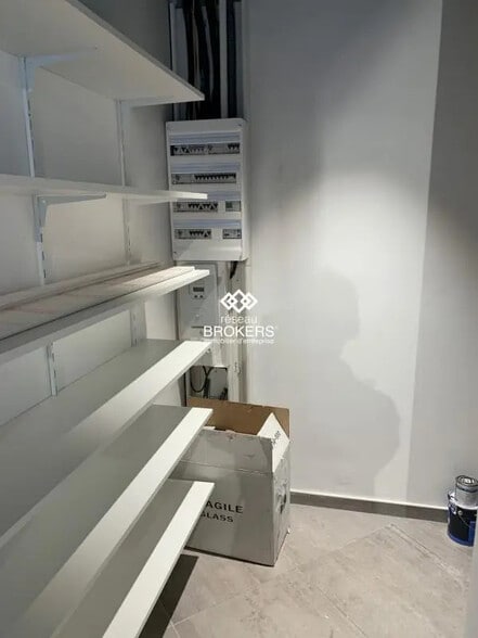 9 Rue Ampère, Grenoble à louer - Photo de l’immeuble – Image 3 sur 4