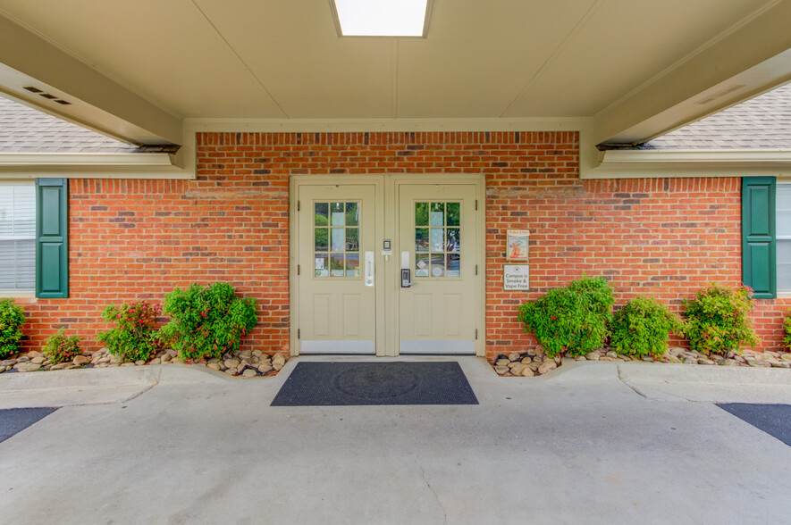 3525 Duluth Park Ln, Duluth, GA à vendre - Photo de l’immeuble – Image 3 sur 35