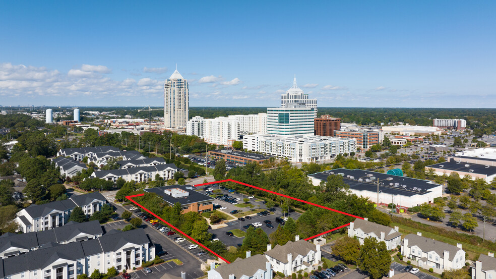 100 Constitution Dr, Virginia Beach, VA à louer - Photo de l’immeuble – Image 2 sur 22
