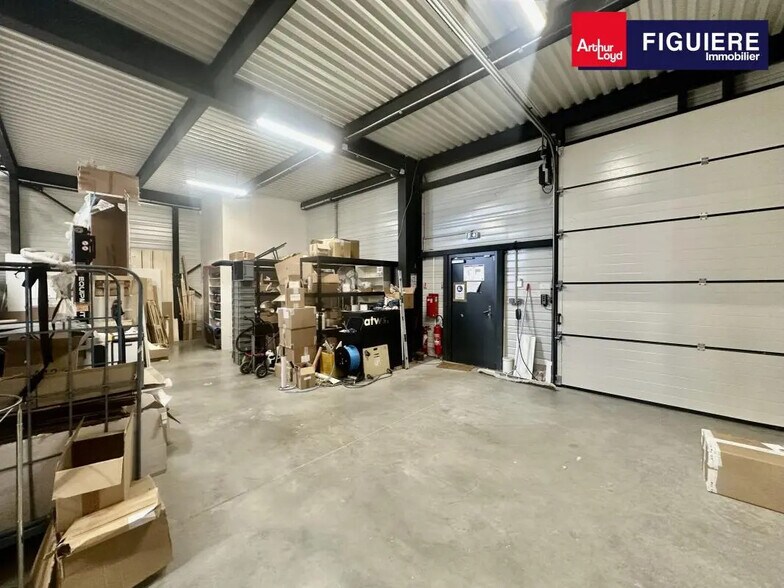 6 Rue Du Carreau De La Mine, Meyreuil à louer - Photo de l’immeuble – Image 3 sur 14