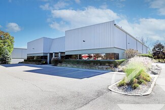Plus de détails pour 46980 Liberty Dr, Wixom, MI - Industriel/Logistique à vendre