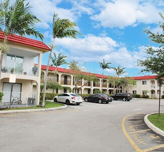 Plus de détails pour 5850-5890 NW 17th Plz, Sunrise, FL - Logement à vendre