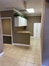 3430-3452 S Cleveland Ave, Fort Myers, FL à louer Photo intérieure– Image 1 sur 7