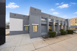 2201 W Howard St, Chicago, IL à louer Photo intérieure– Image 2 sur 45