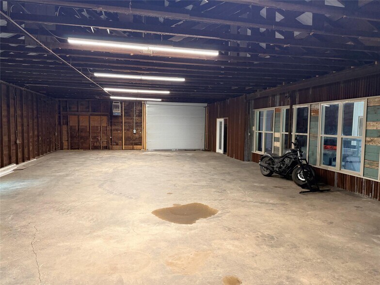 1309 Conrad Hilton Blvd, Cisco, TX à vendre - Photo de l’immeuble – Image 3 sur 14