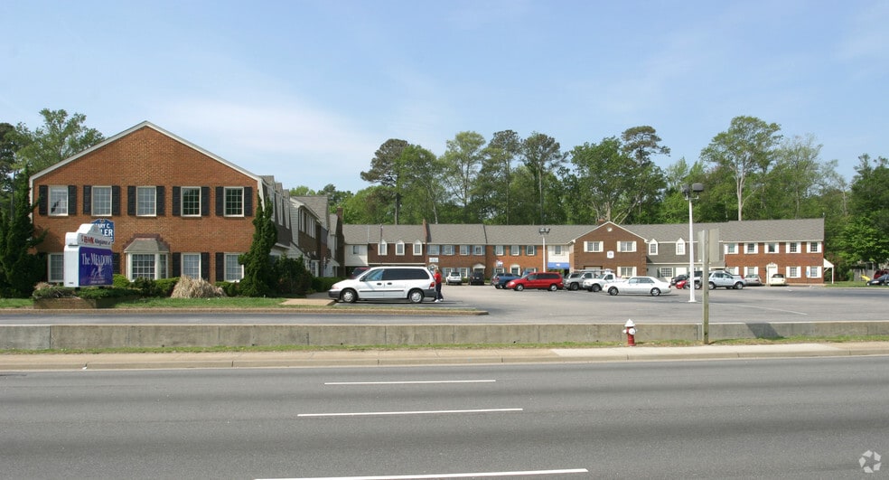505 S Independence Blvd, Virginia Beach, VA à louer - Photo de l’immeuble – Image 2 sur 6