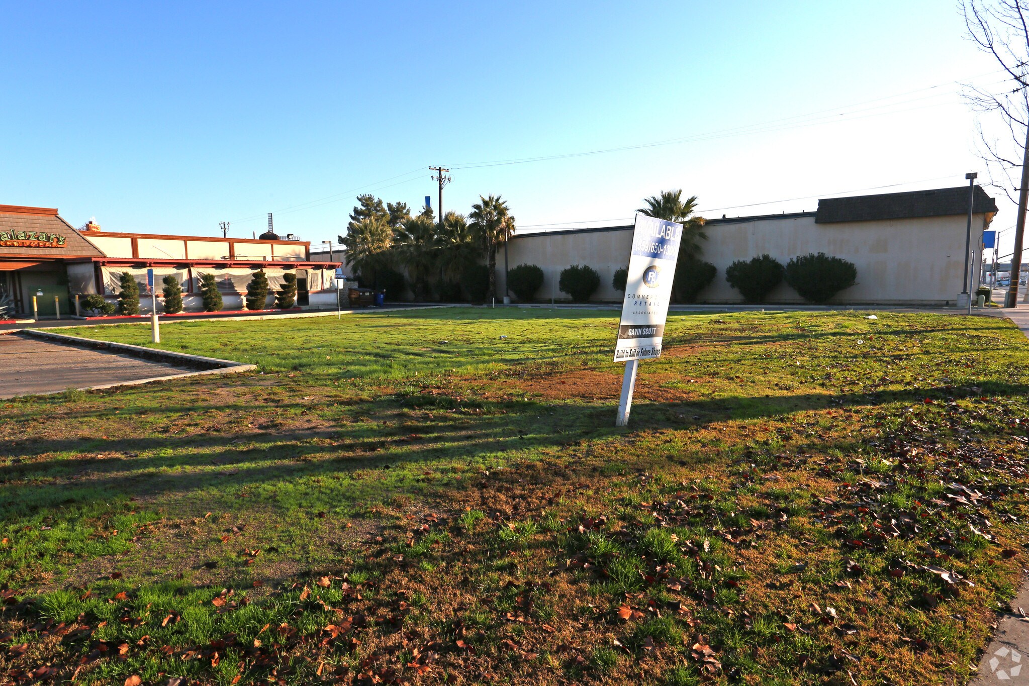 377 Sierra St, Kingsburg, CA à louer Photo principale– Image 1 sur 5