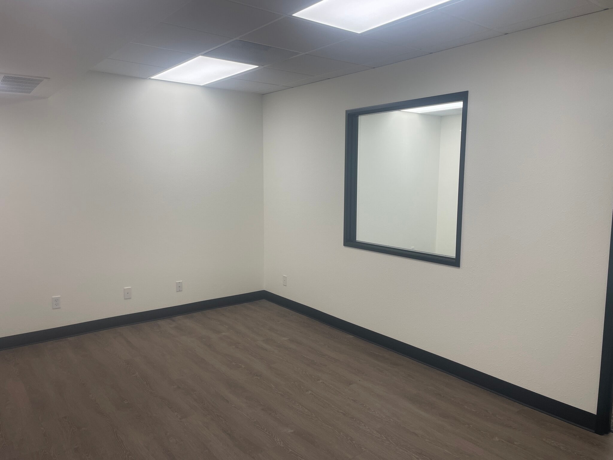 15405 SW 116th Ave, King City, OR à louer Photo intérieure– Image 1 sur 6