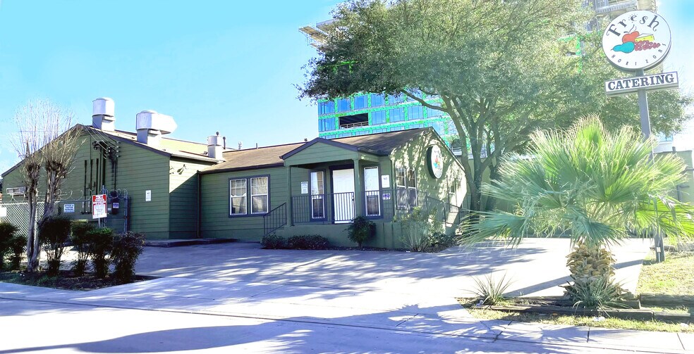 2020 Broadway St, San Antonio, TX à louer - Photo de l’immeuble – Image 1 sur 3