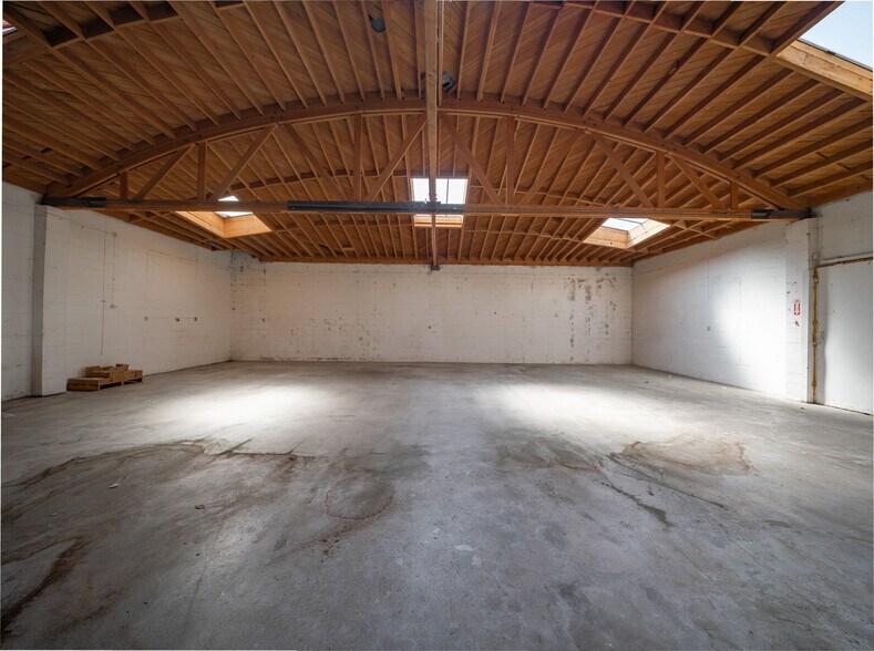 3028 Dolores St, Los Angeles, CA à louer - Photo de l’immeuble – Image 3 sur 9
