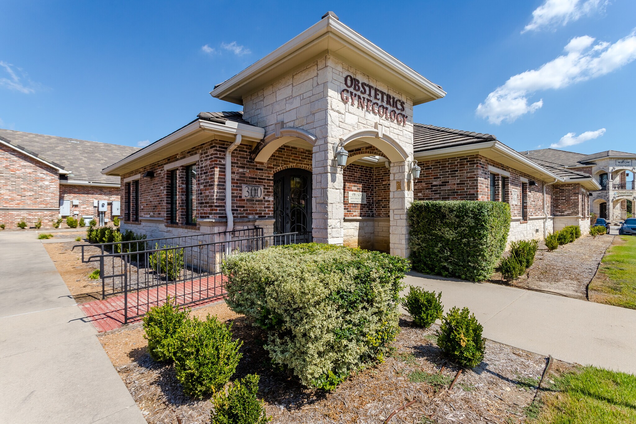 2840 Legacy Dr, Frisco, TX à louer Photo principale– Image 1 sur 6