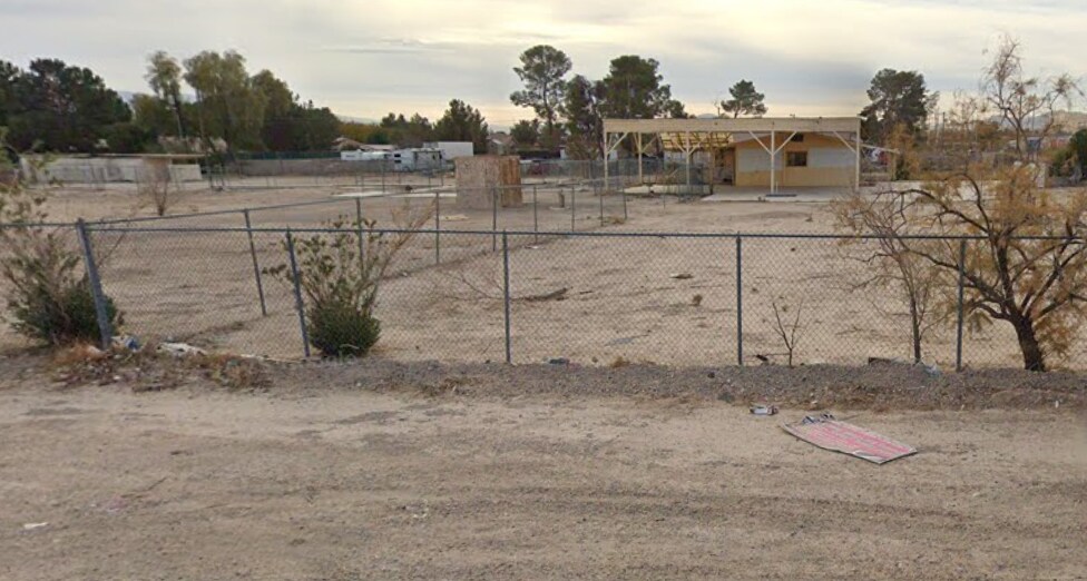8542 Giles St, Las Vegas, NV à vendre Photo principale– Image 1 sur 4