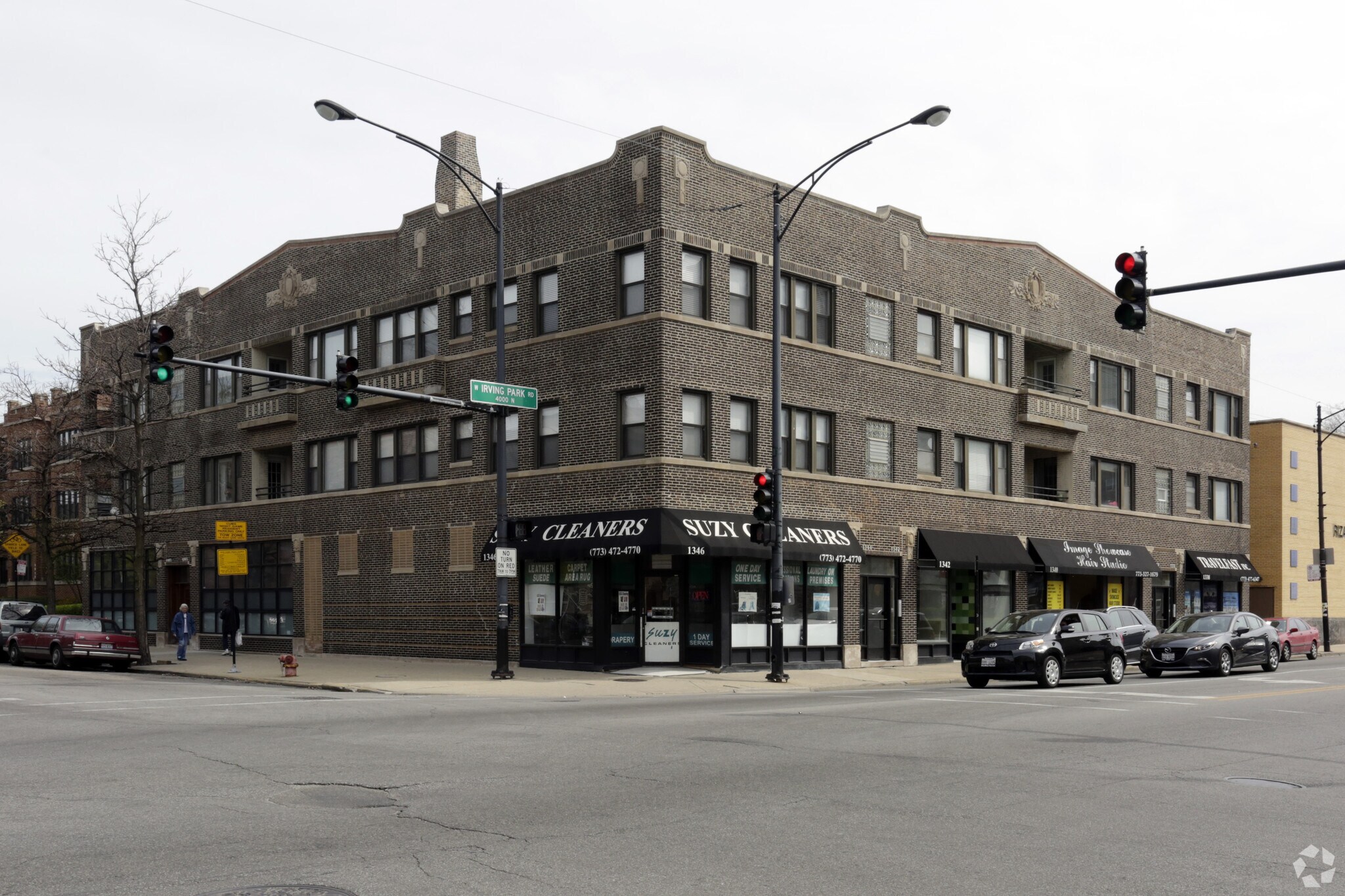 1338-1346 W Irving Park Rd, Chicago, IL à louer Photo principale– Image 1 sur 59