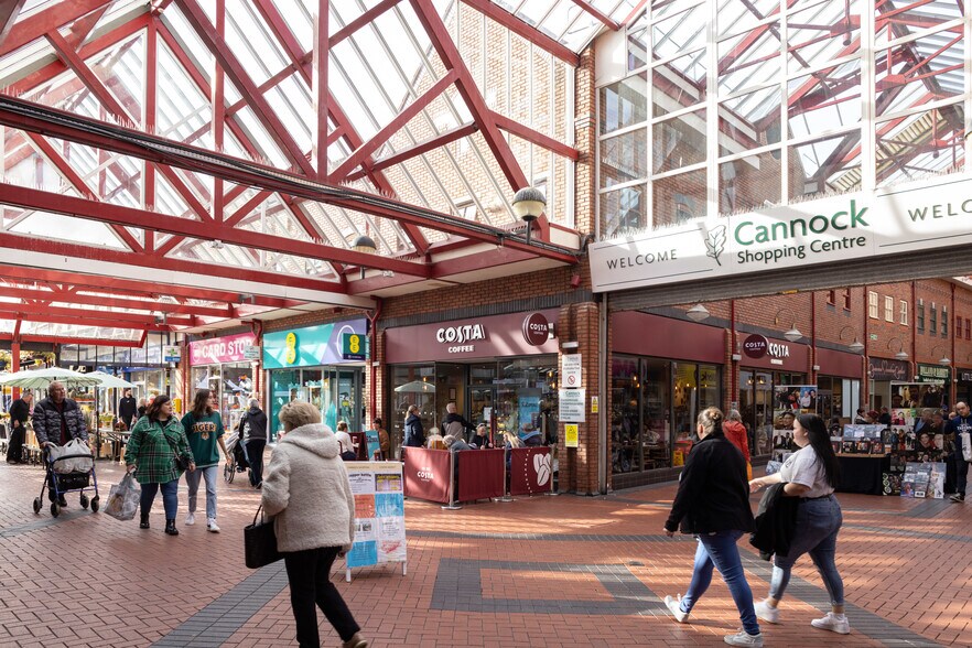 Market Hall St, Cannock à louer - Photo de l’immeuble – Image 3 sur 7