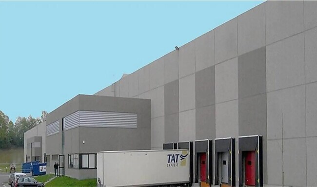 Plus de détails pour Industriel/Logistique à louer