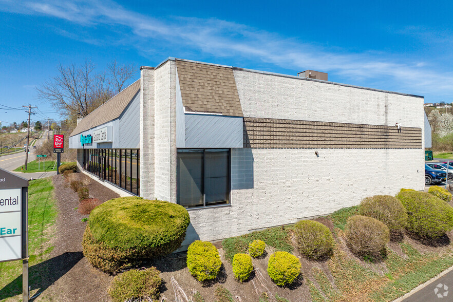 310 Reynolds Rd, Johnson City, NY à louer - Photo principale – Image 1 sur 4