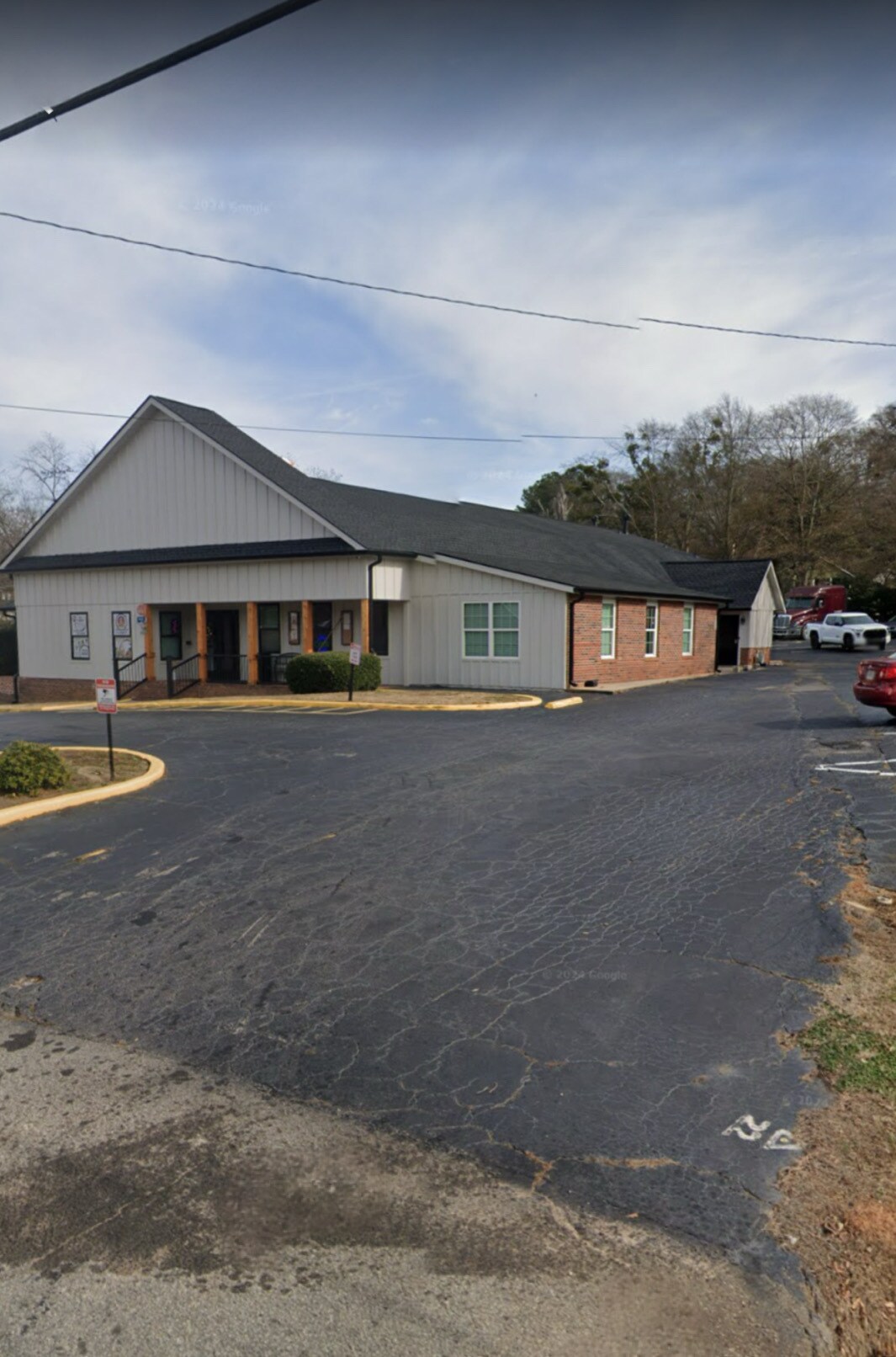 909 SW Atlanta Rd, Gainesville, GA à louer Photo de l’immeuble– Image 1 sur 7