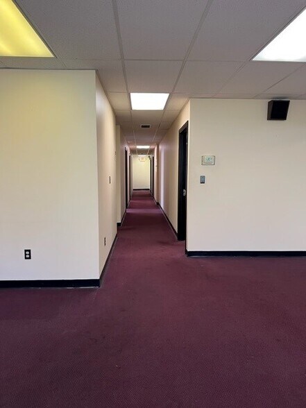 939 W North Ave, Pittsburgh, PA à louer - Photo intérieure – Image 3 sur 10