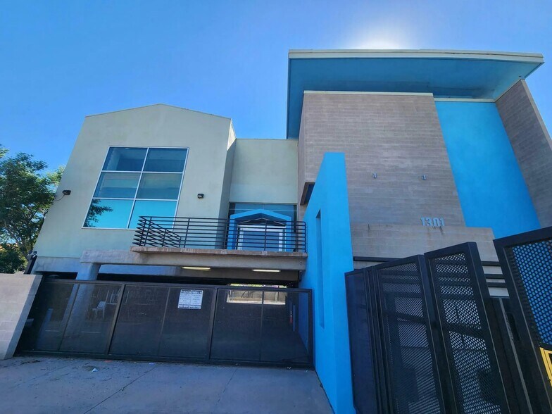 1301 E Almeria Rd, Phoenix, AZ à vendre - Photo de l’immeuble – Image 3 sur 14