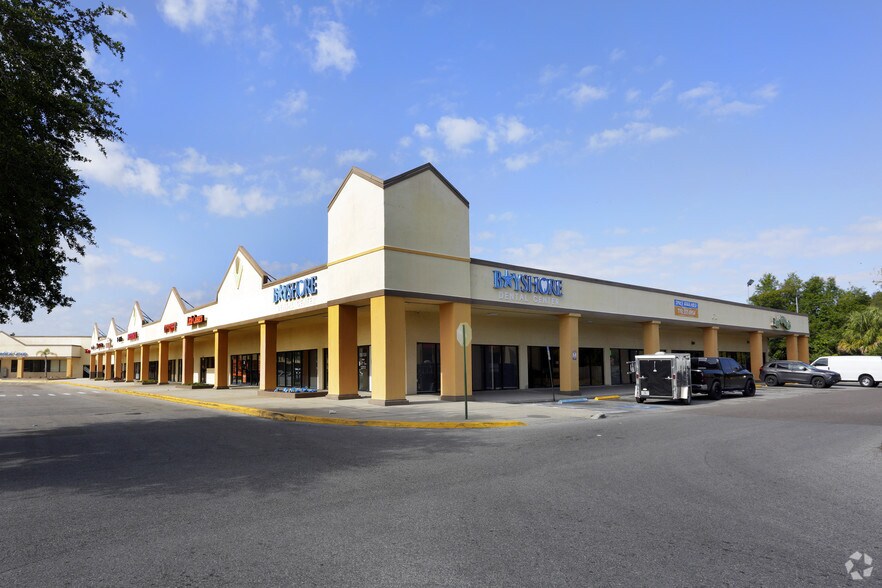 710-820 W Dr. Martin Luther King, J Blvd, Seffner, FL à louer - Photo principale – Image 2 sur 20