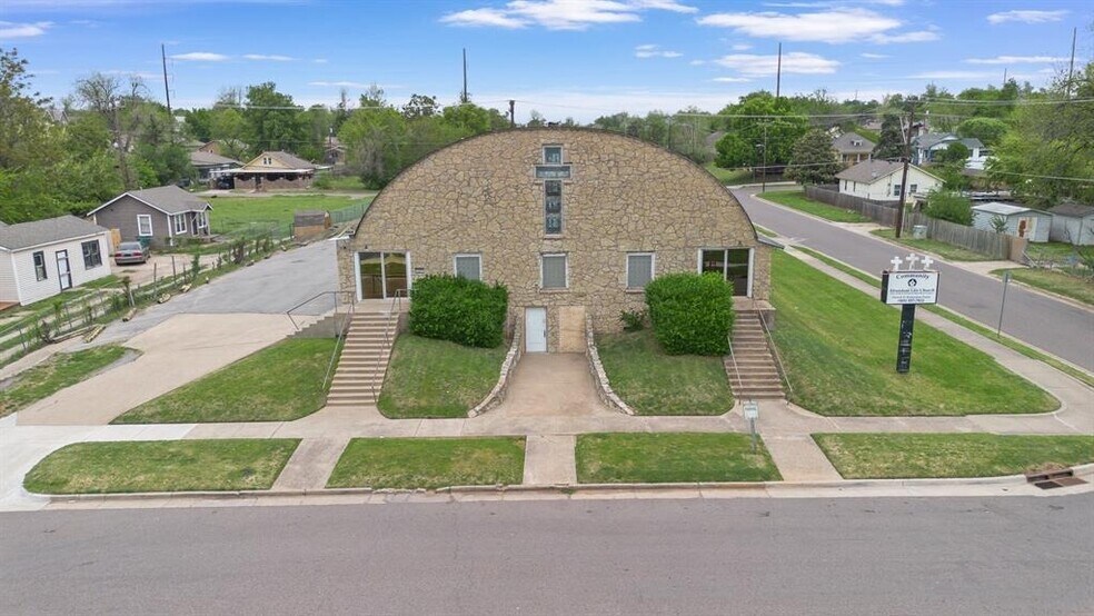 1701 NW 7th St, Oklahoma City, OK à vendre - Photo de l’immeuble – Image 2 sur 25
