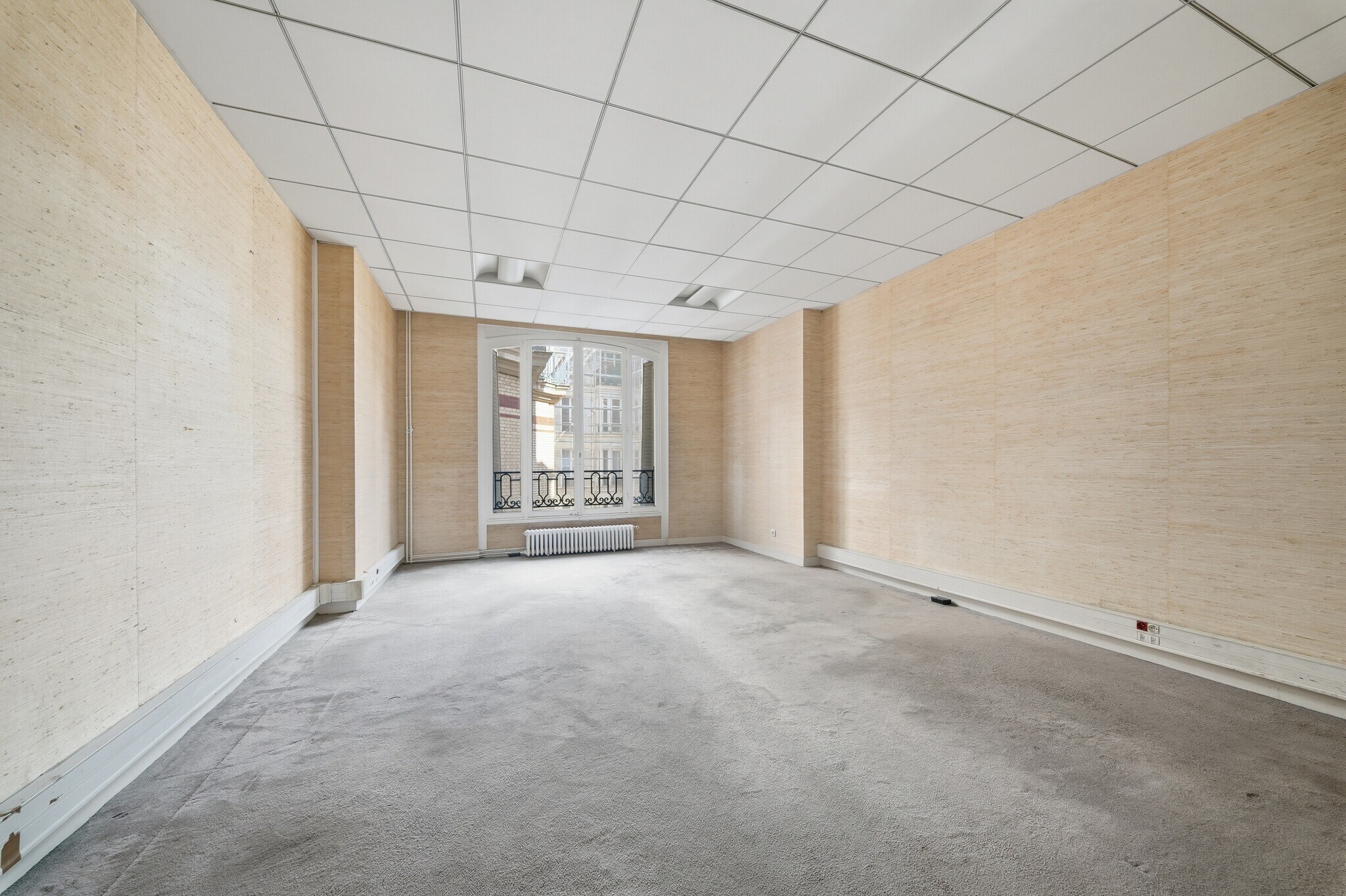 Bureau dans Paris à louer Photo de l’immeuble– Image 1 sur 10