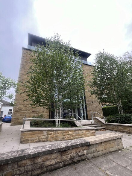 30 Victoria Ave, Harrogate à louer - Photo de l’immeuble – Image 2 sur 9