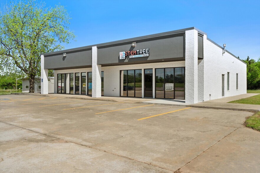 17311 NE 23rd St, Choctaw, OK à louer - Photo de l’immeuble – Image 3 sur 12