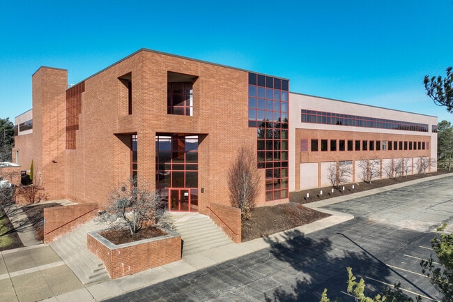 Plus de détails pour 615 Epsilon Dr, Pittsburgh, PA - Local d’activités à vendre