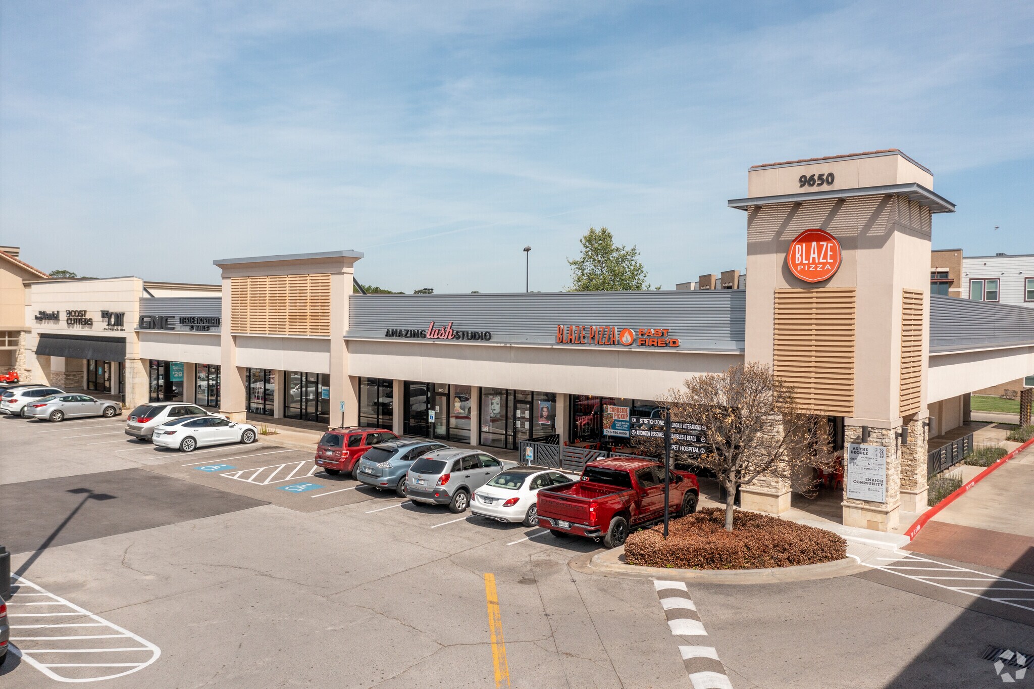 9600-9660 Westheimer Rd, Houston, TX à louer Photo de l’immeuble– Image 1 sur 9