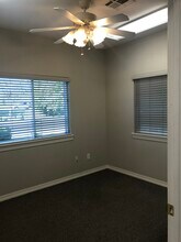 1801 SW Regional Airport Blvd, Bentonville, AR à louer Photo intérieure– Image 2 sur 12