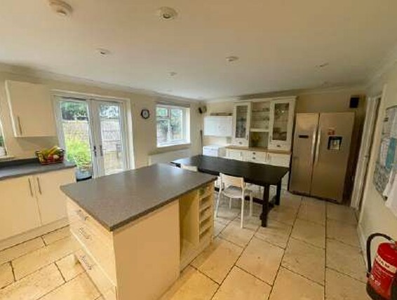 17A Burntwood Ln, Caterham à vendre Photo intérieure– Image 1 sur 4