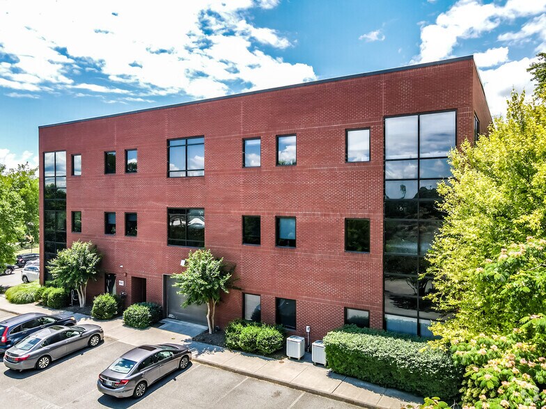 1100 Marion St, Knoxville, TN à louer - Photo de l’immeuble – Image 3 sur 24