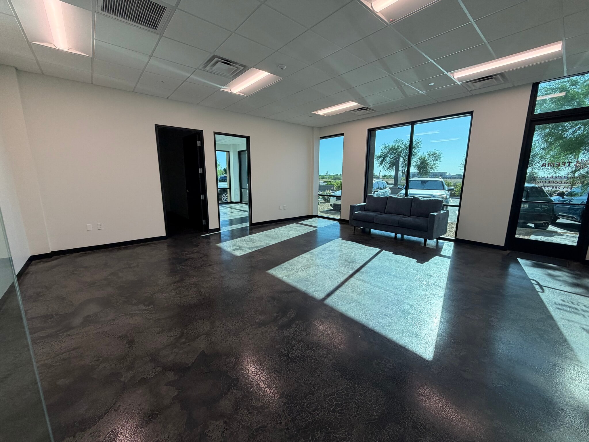 1360 N Bullard Ave, Goodyear, AZ à louer Photo intérieure– Image 1 sur 3