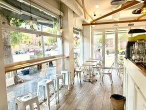 Local commercial dans Madrid, Madrid à louer Photo intérieure– Image 2 sur 8