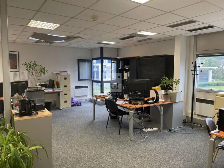 5 B Chemin De La Dhuy, Meylan à vendre - Photo de l’immeuble – Image 2 sur 9