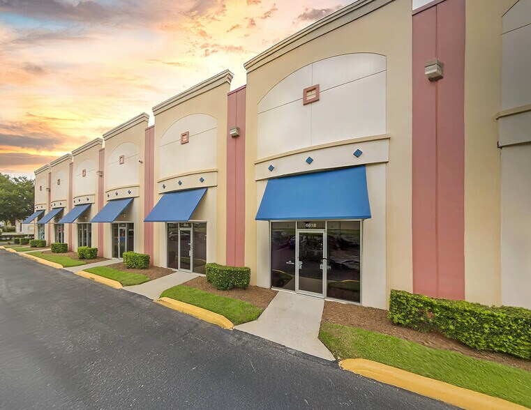 6600-6626 Kingspointe Pky, Orlando, FL à louer - Photo de l’immeuble – Image 1 sur 13