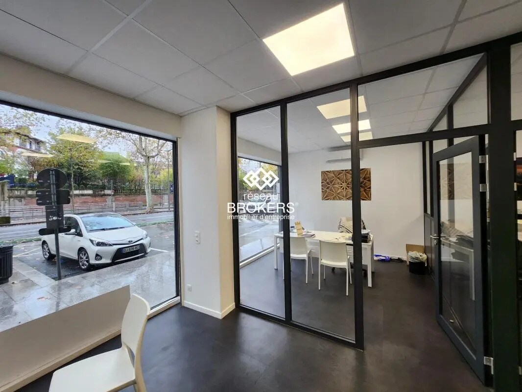 Local commercial dans Albi à louer Photo de l’immeuble– Image 1 sur 4