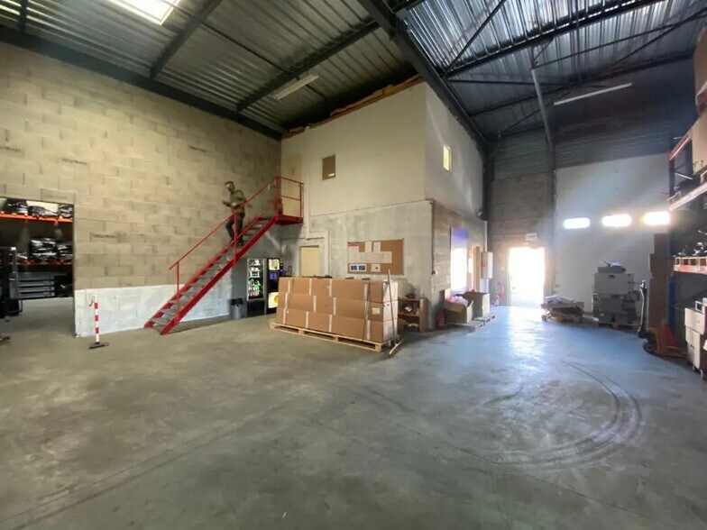 Bureau dans Chassieu à louer - Photo intérieure – Image 3 sur 13